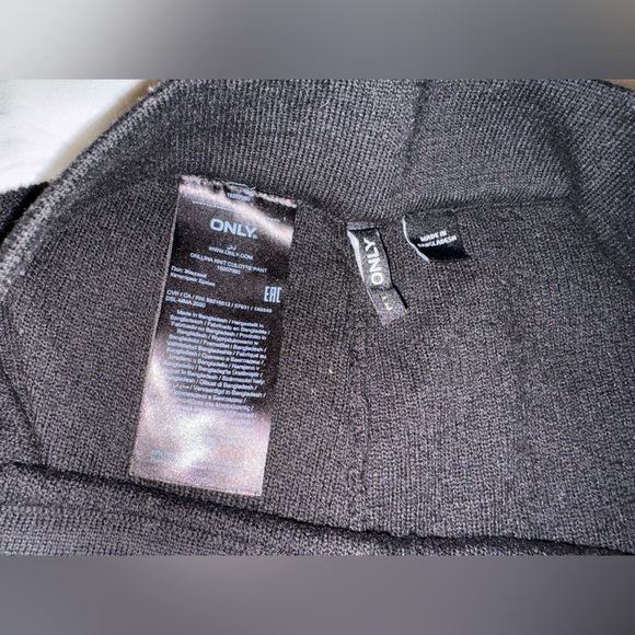 Wide Leg Lounge Pants - Picture 3 of 3